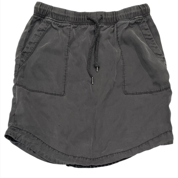 Anthropologie Dresses & Skirts - Anthropologie Slate  gray pull On Skirt
Size Medium